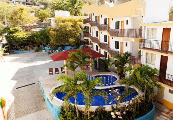 Ixtapa Zihuatanejo Posada Riscal