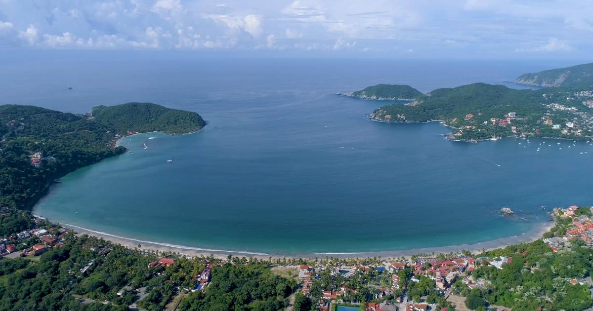 Descubrir 56+ imagen playa la ropa restaurantes Abzlocal.mx